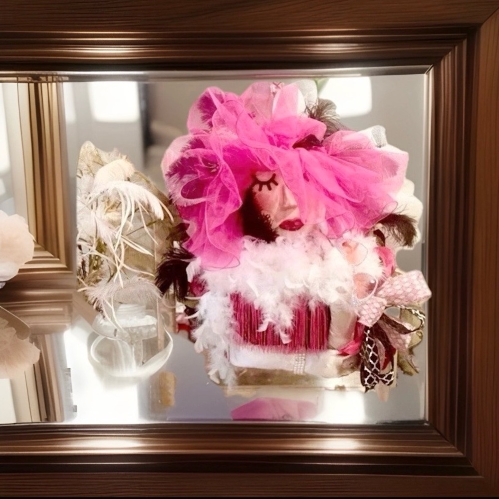Glamorous "Diva Flapper" Door Wreath: Year-Round Sparkle‎ Handmade decor